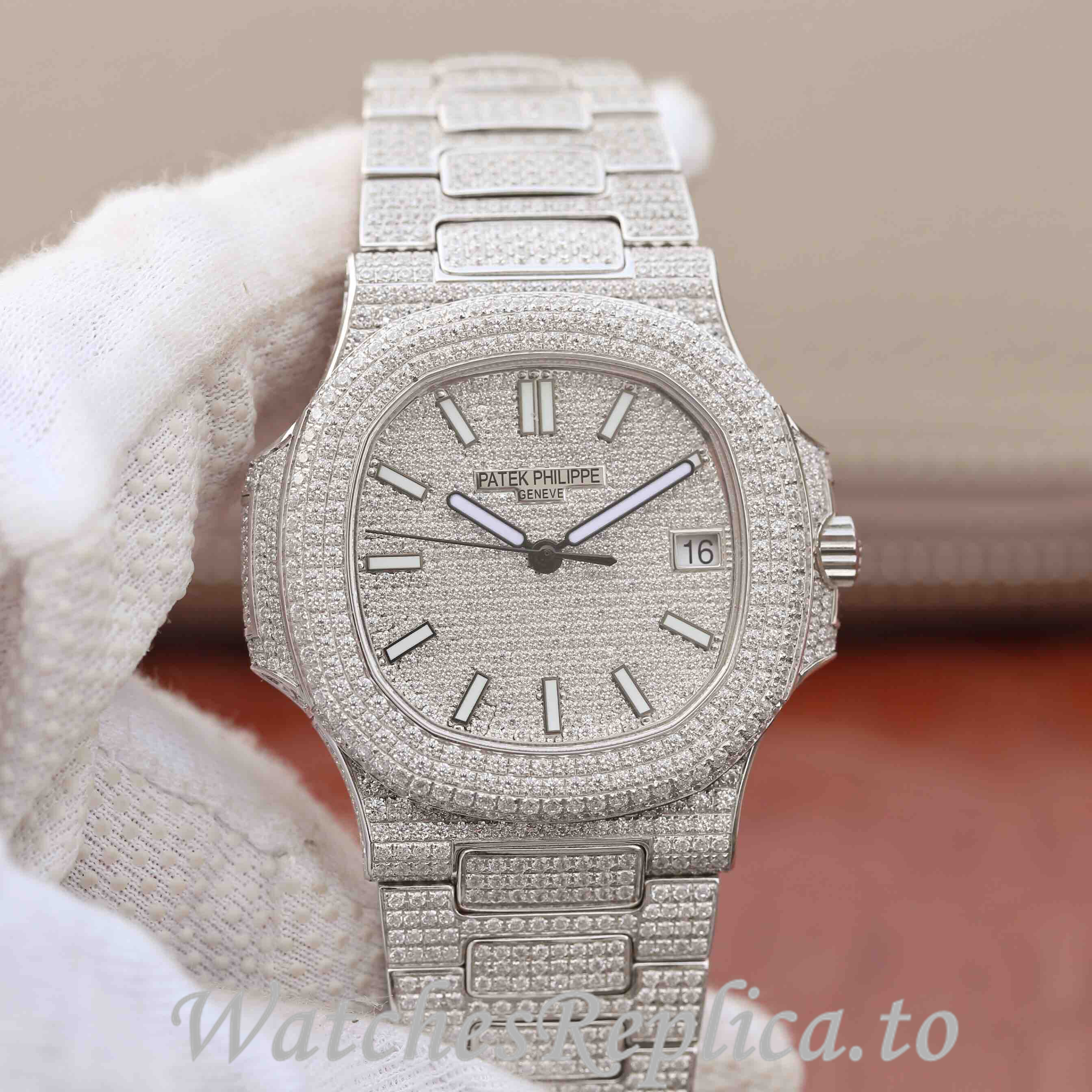 Patek Philippe Replica Nautilus White Gold strap 40MM - WatchesReplica.is