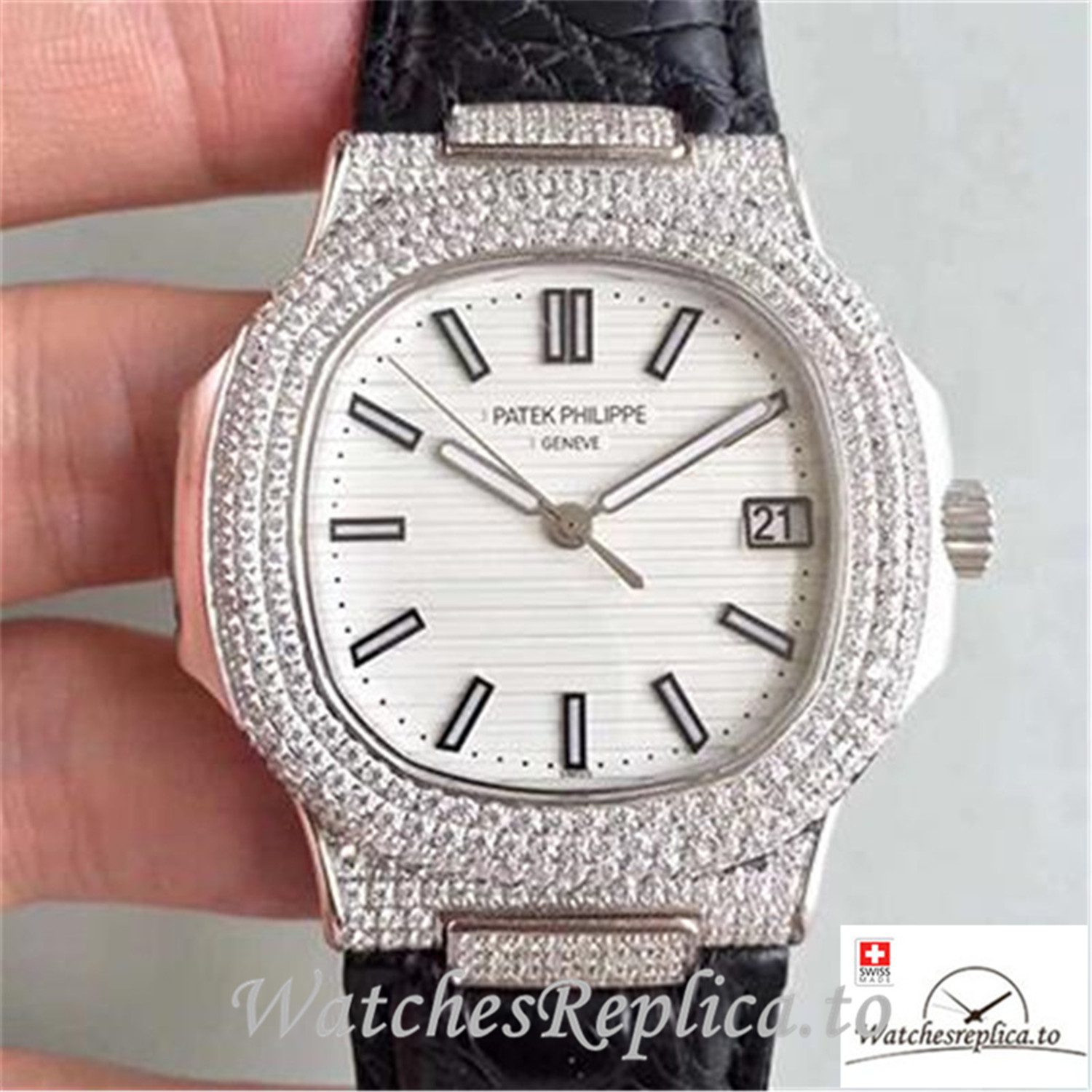 Swiss Patek Philippe Nautilus Jumbo Replica 5719/1G-001 Diamonds Bezel 40MM - WatchesReplica.is