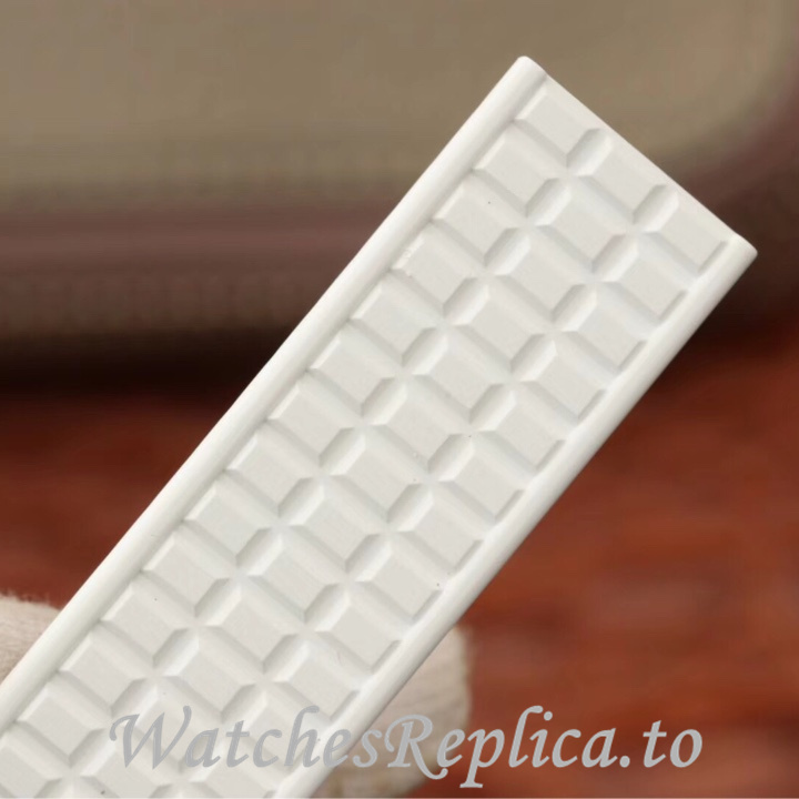 Patek Philippe Replica Aquanaut 5068 Rubber strap 35.6MM - WatchesReplica.is