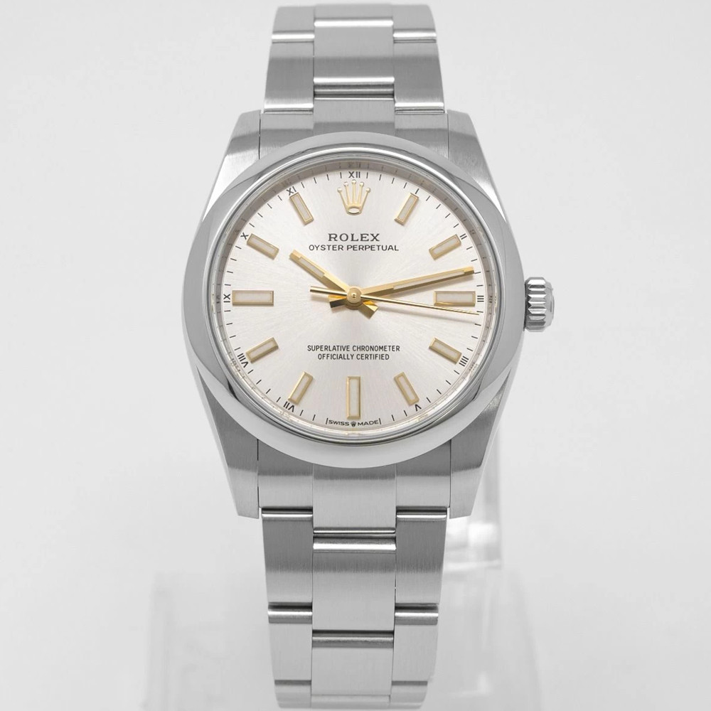 Rolex Oyster Perpetual 34mm Silver Dial 124200 - WatchesReplica.is