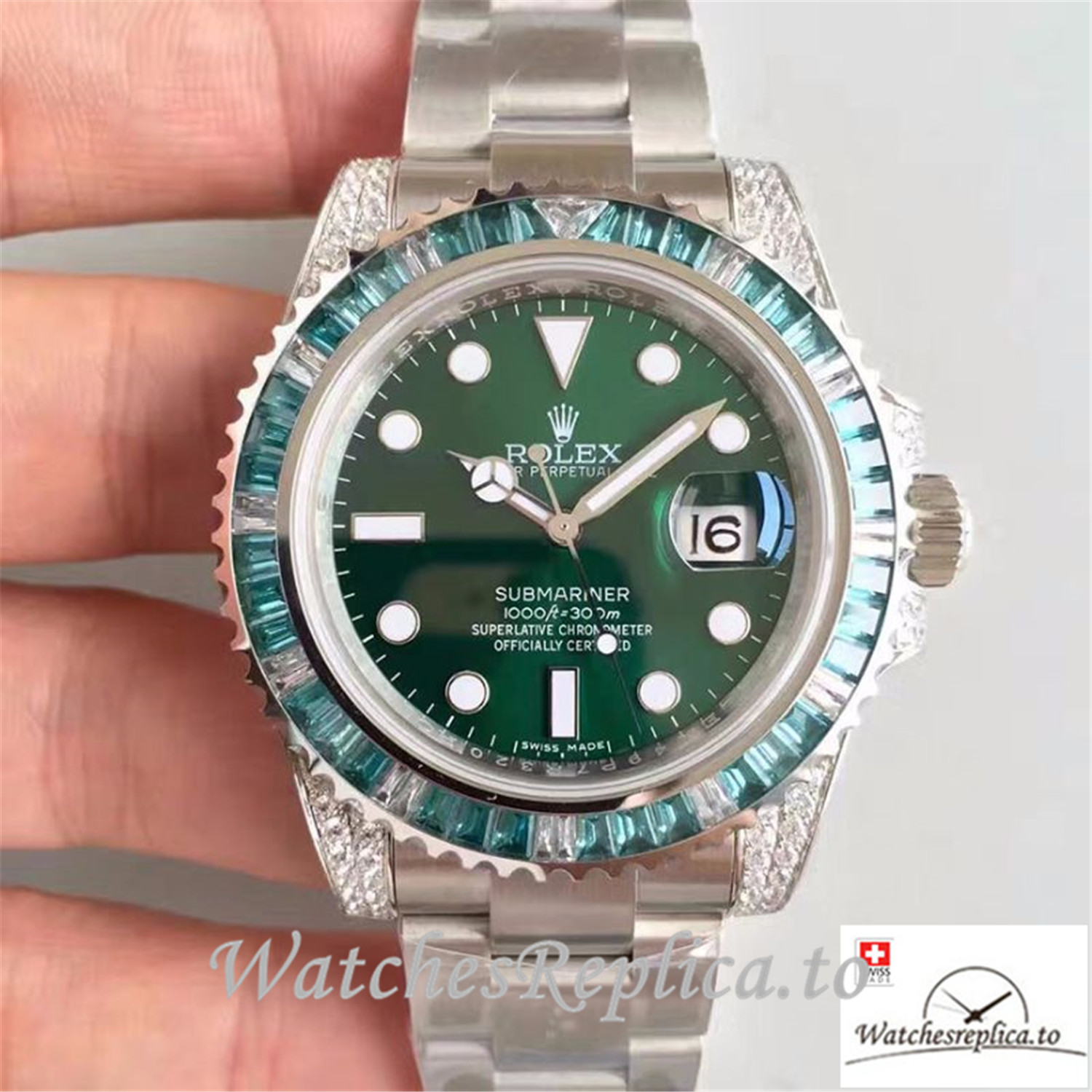 Swiss Rolex Submariner Date Replica 116610LV 002 Silver Strap 40MM - WatchesReplica.is