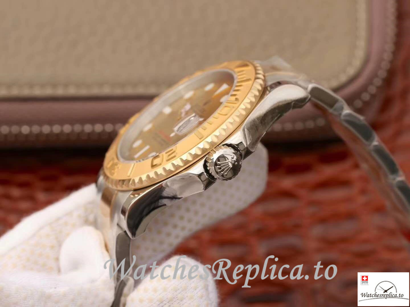 Swiss Rolex Yacht Master Replica 116623 001 Gold Bezel 40MM - WatchesReplica.is
