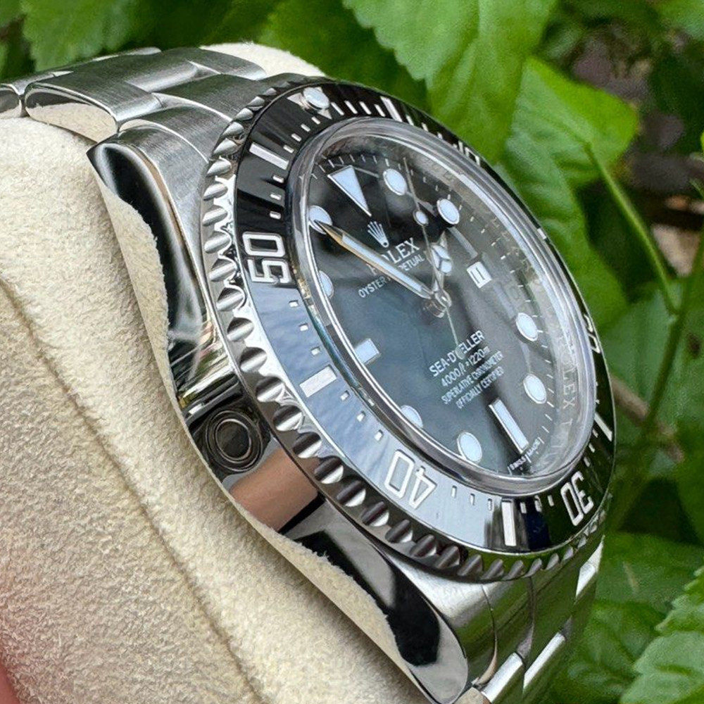 Rolex Sea-Dweller Replica 116600 Black Dial - WatchesReplica.is