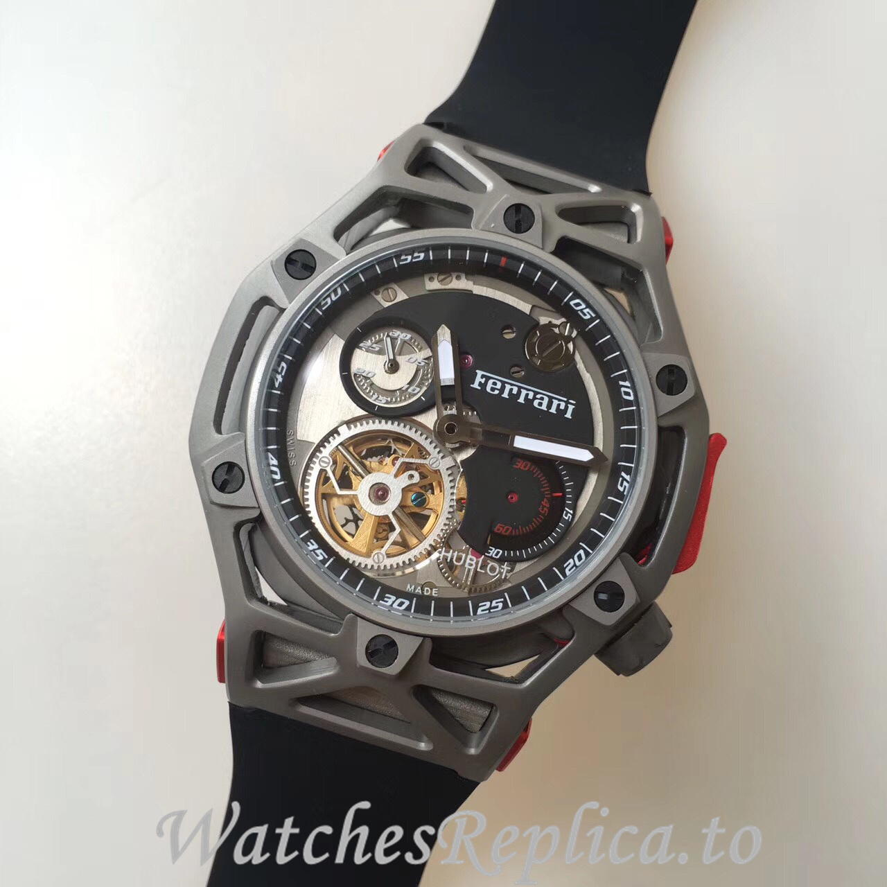 Hublot Replica Ferrari Rubber strap 43MM - WatchesReplica.is