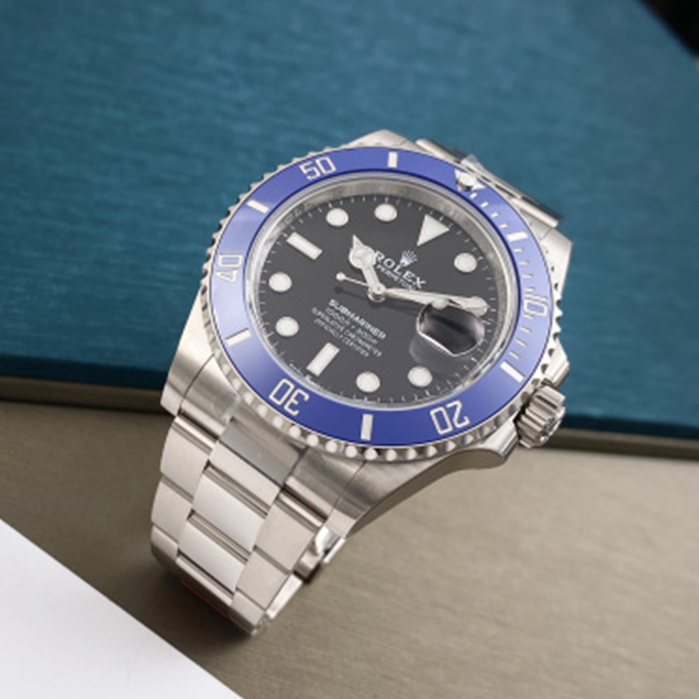 Rolex Submariner 16610 40MM - WatchesReplica.is