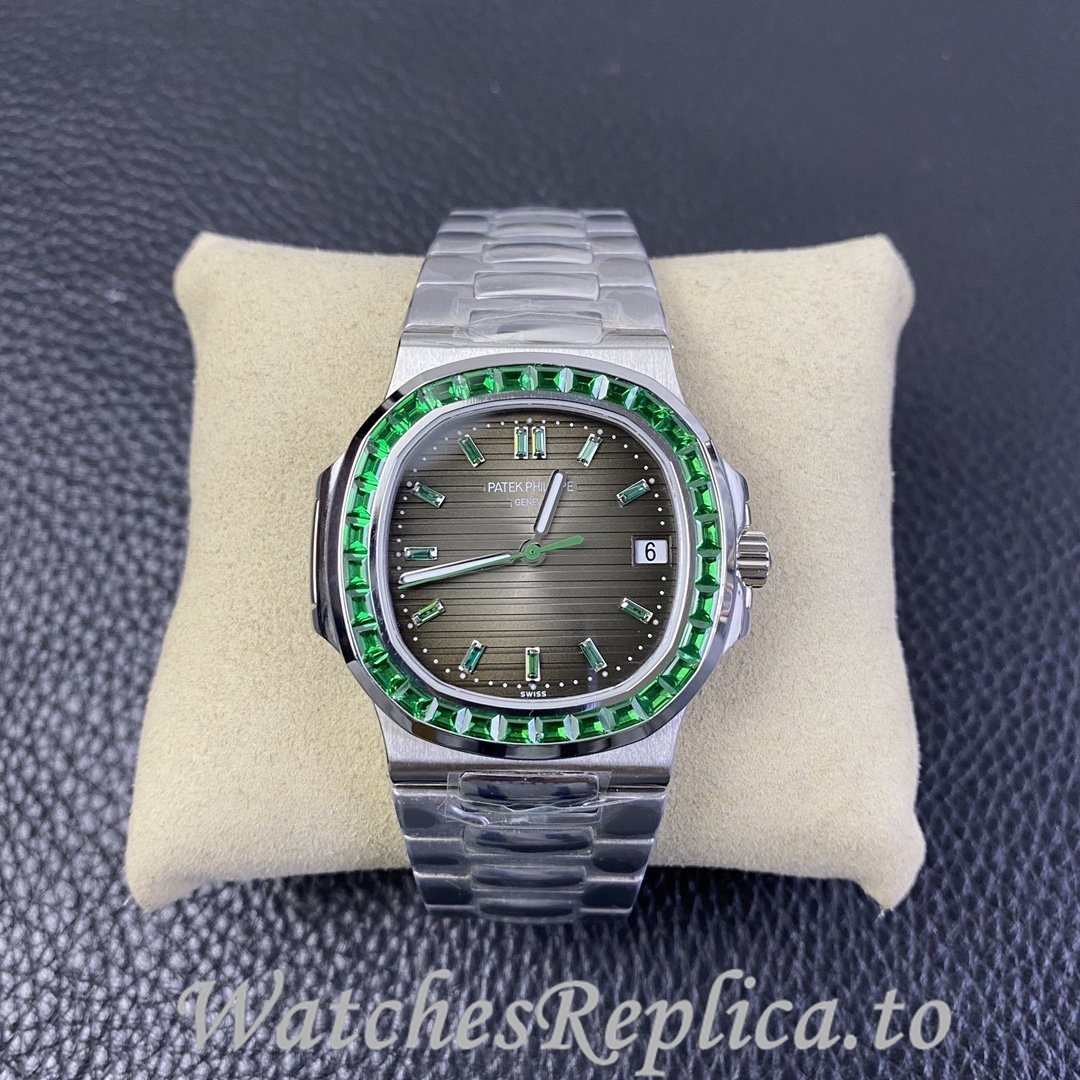 Patek Philippe Replica Nautilus 5711 Stainless steel strap 40MM - WatchesReplica.is
