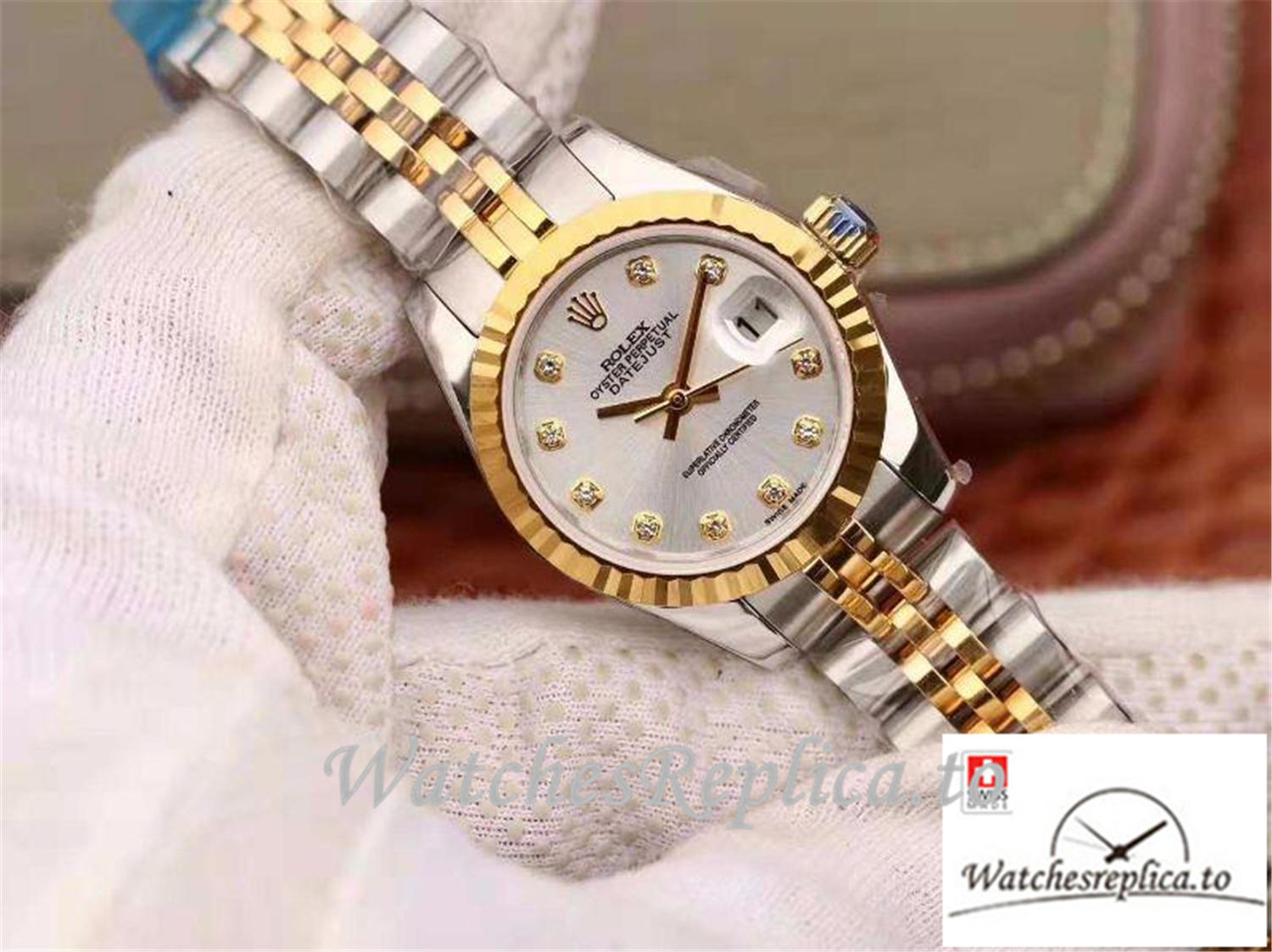 Swiss Rolex Datejust Replica 199866 Silver Dial 26MM - WatchesReplica.is