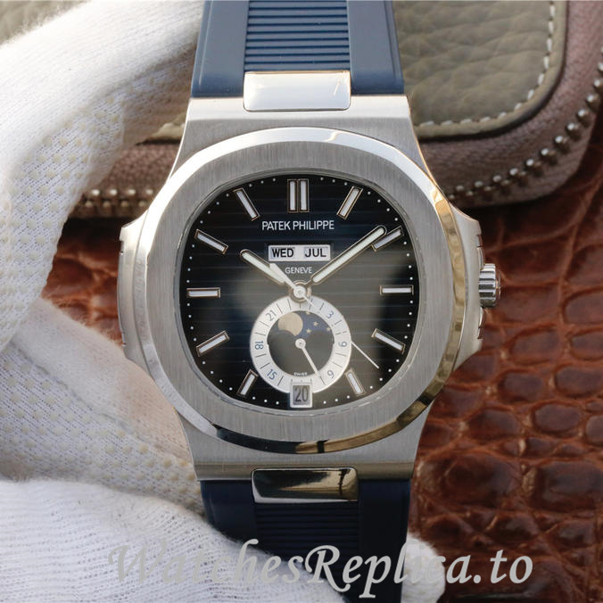 Patek Philippe Replica Nautilus 5726 Rubber strap 40.5MM - WatchesReplica.is
