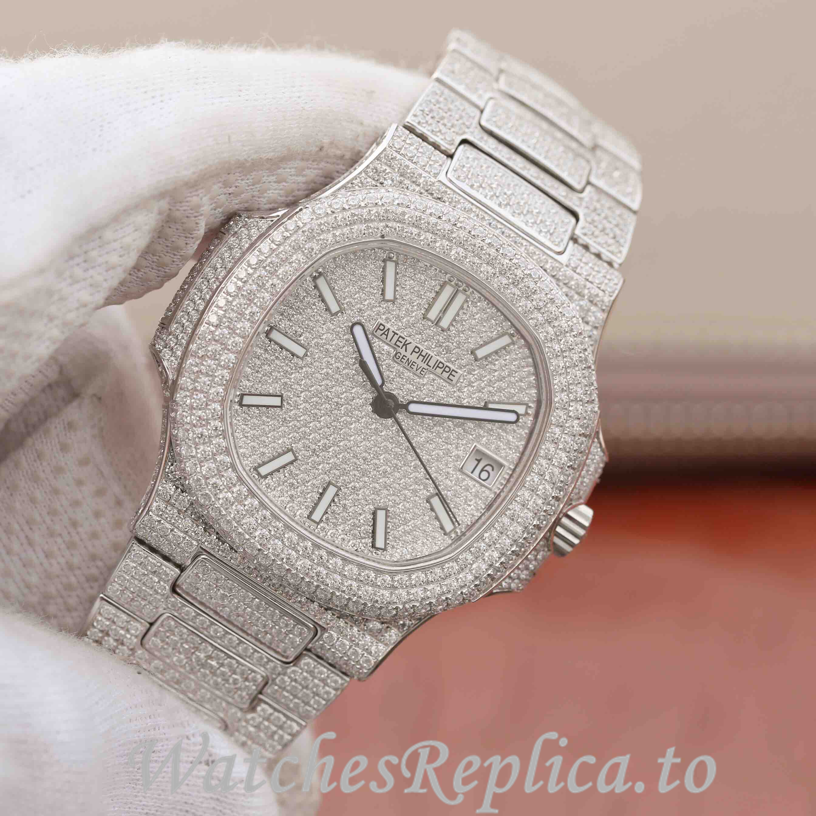 Patek Philippe Replica Nautilus White Gold strap 40MM - WatchesReplica.is