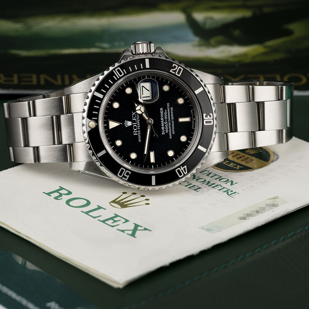 Replica Rolex Submariner Date 16800 40MM - WatchesReplica.is