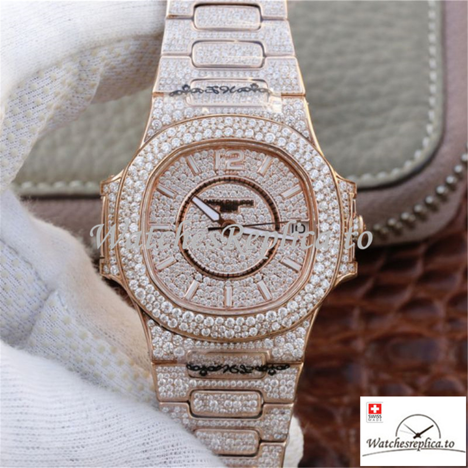 Swiss Patek Philippe Nautilus Jumbo Replica 7021/1R-001 Diamonds Strap 40MM - WatchesReplica.is