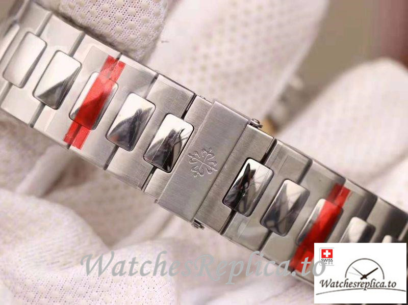 Swiss Patek Philippe Nautilus Jumbo Replica 5711 004 Stick Markers 40MM - WatchesReplica.is