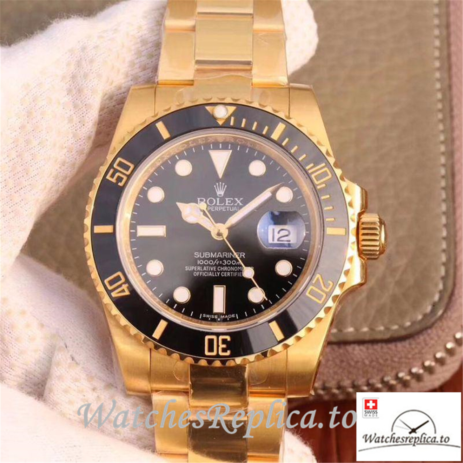 Swiss Rolex Submariner Date Replica 116618LN Gold Strap 40MM - WatchesReplica.is