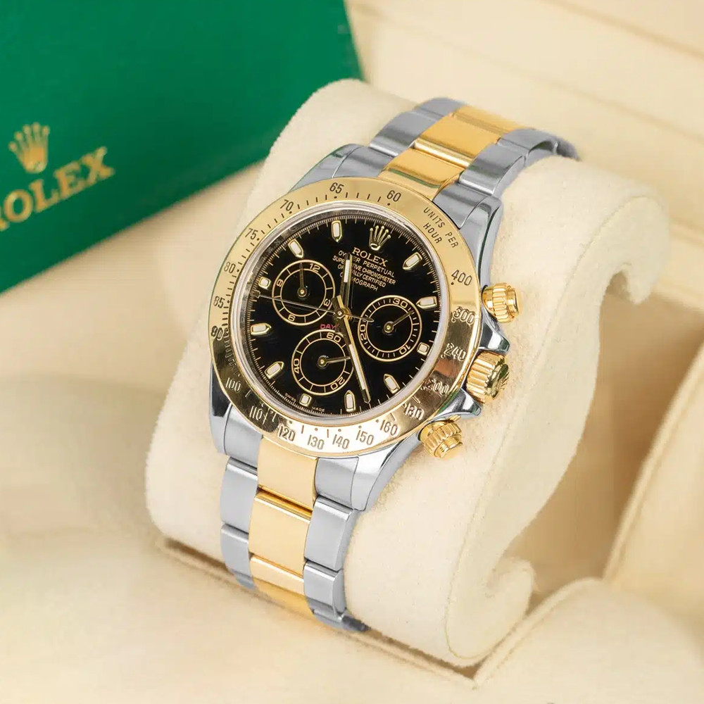 Rolex Daytona Black Dial 16523 - WatchesReplica.is