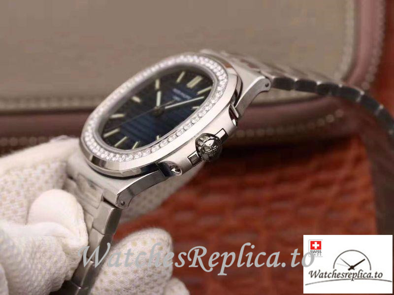 Swiss Patek Philippe Nautilus Jumbo Replica 5711 004 Stick Markers 40MM - WatchesReplica.is