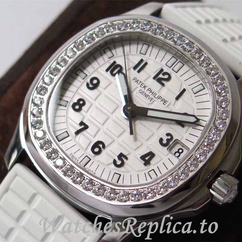 Patek Philippe Replica Aquanaut Rubber strap 35.6MM - WatchesReplica.is