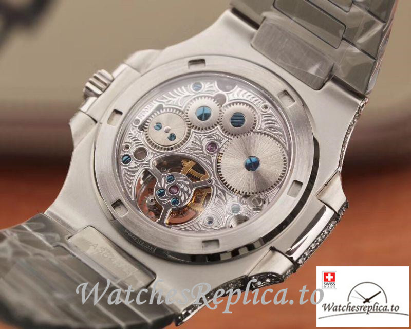 Swiss Patek Philippe Nautilus Jumbo Replica 5711 008 Diamonds Bezel 40MM - WatchesReplica.is