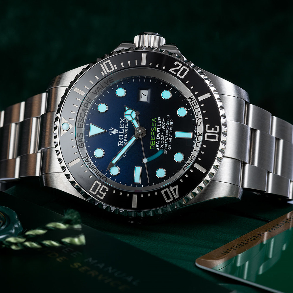Replica Rolex Sea-Dweller m126660-0002 44MM - WatchesReplica.is