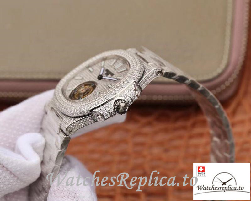Swiss Patek Philippe Nautilus Jumbo Replica 5711 008 Diamonds Bezel 40MM - WatchesReplica.is