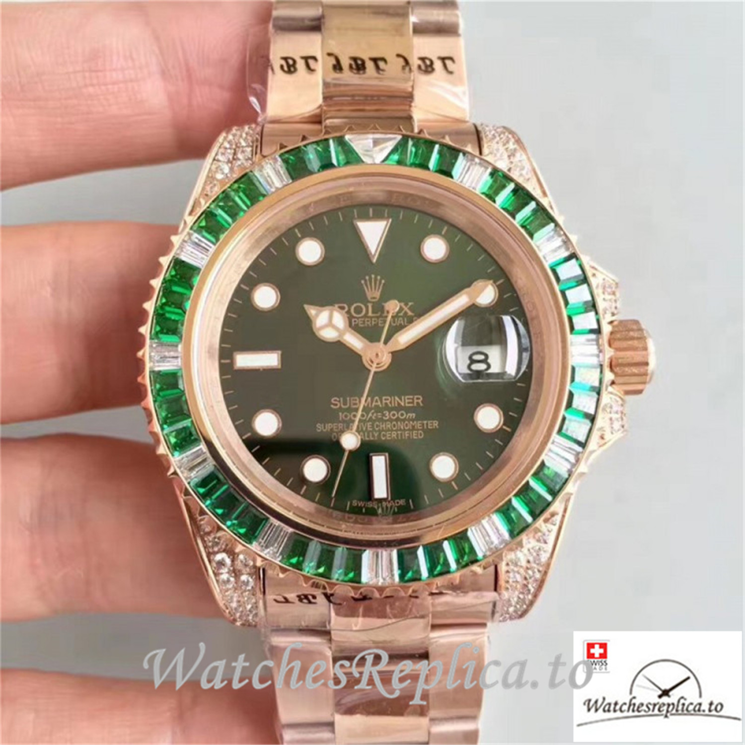 Swiss Rolex Submariner Date Replica 116618LV 001 18K Rose Gold Strap 40MM - WatchesReplica.is