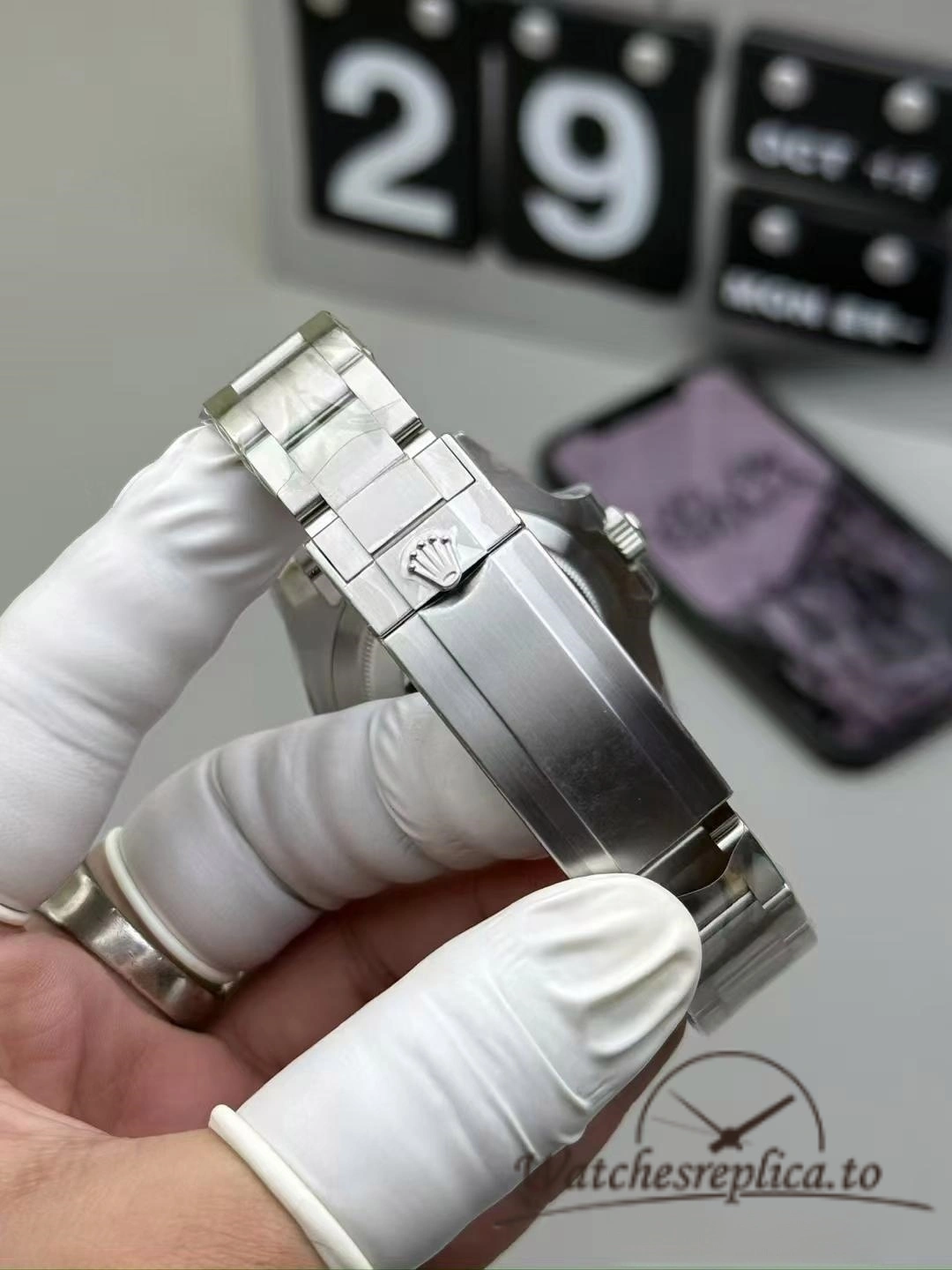 Clean Factory Rolex Submariner Strap