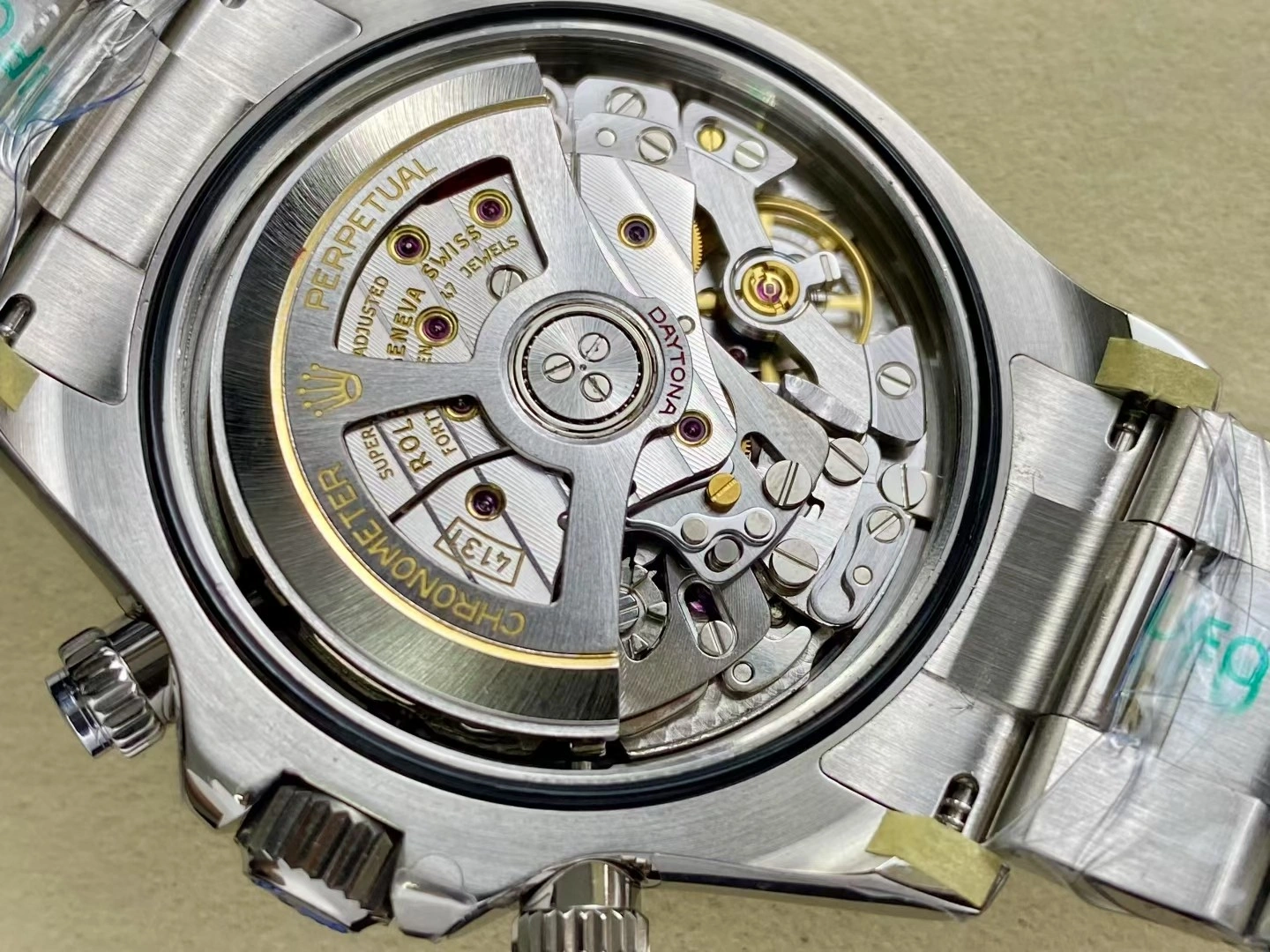 Rolex Cosmograph Daytona 126500LN 0002 - WatchesReplica.is