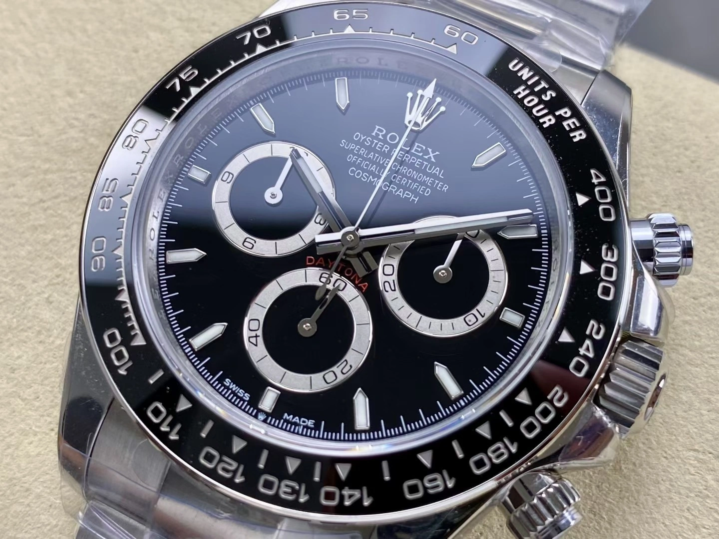 Rolex Cosmograph Daytona 126500LN 0002 - WatchesReplica.is