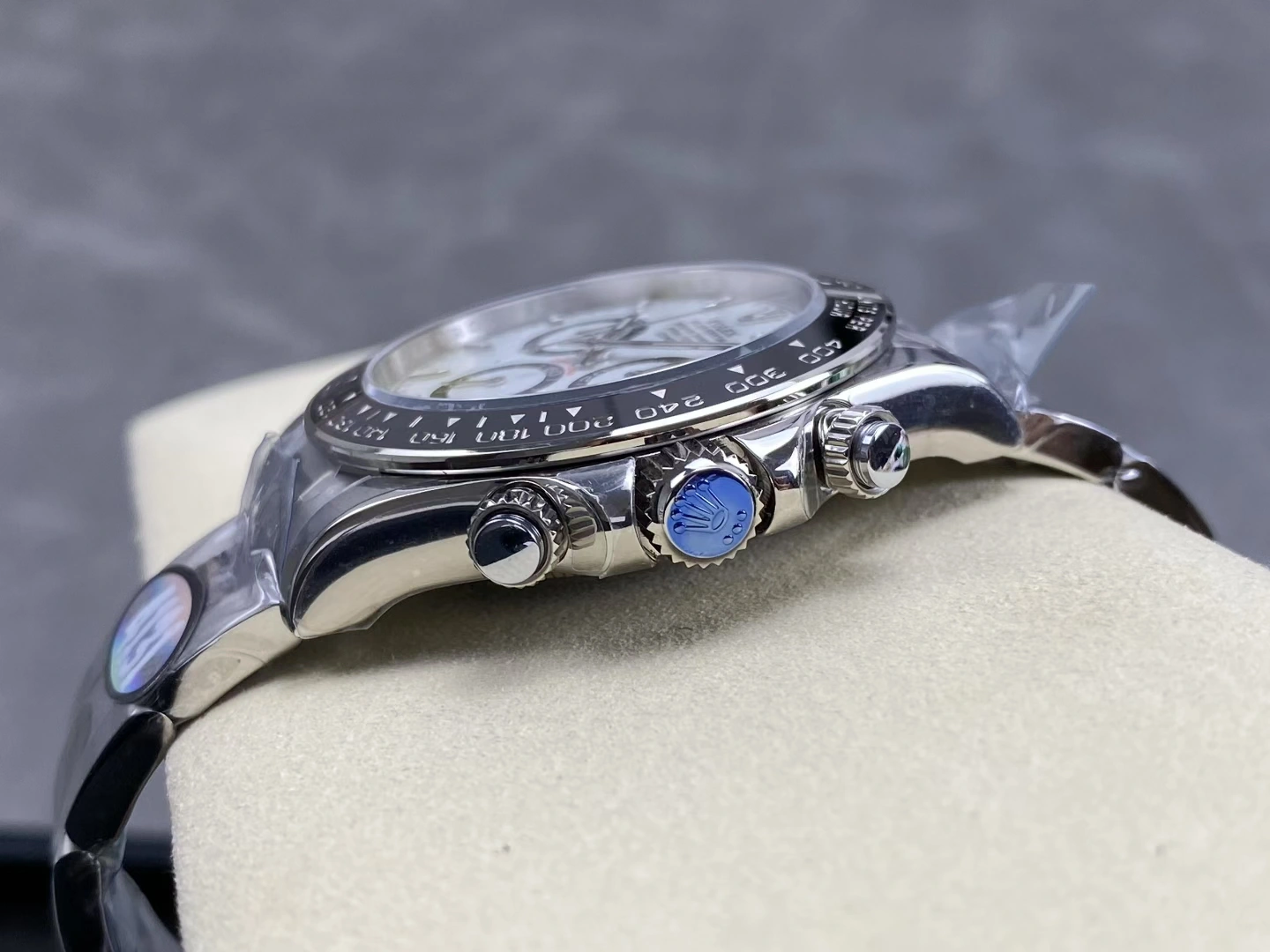 Rolex Cosmograph Daytona 126500LN 0001 40mm 4131 Uncarded Movement - WatchesReplica.is