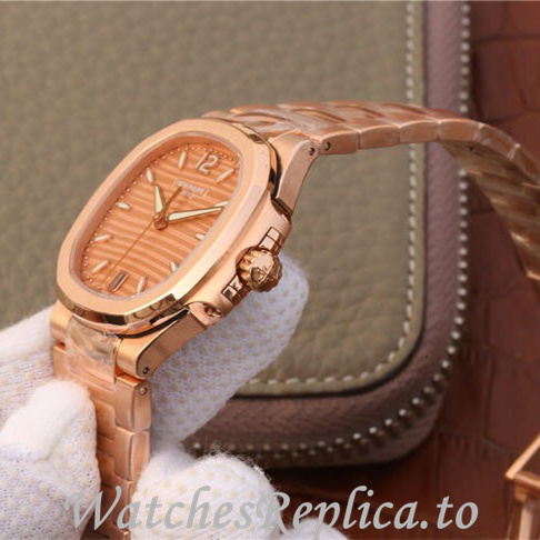 Patek Philippe Replica Nautilus 7118 Stainless steel strap 35.2MM - WatchesReplica.is