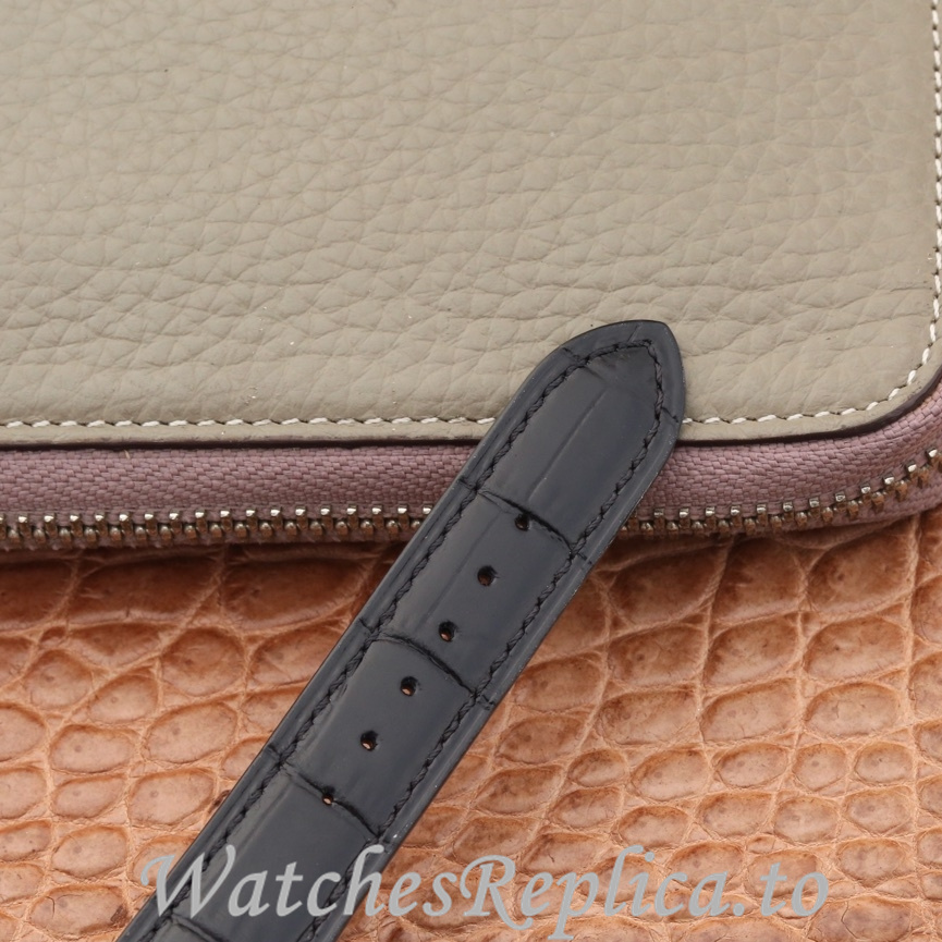 Patek Philippe Replica Calatrava 5227 Leather strap 39MM - WatchesReplica.is