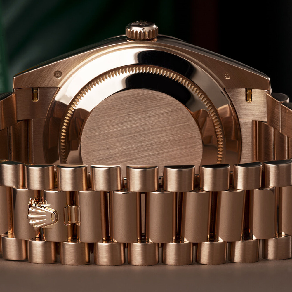 Replica Rolex Day Date 40MM 228235 - WatchesReplica.is