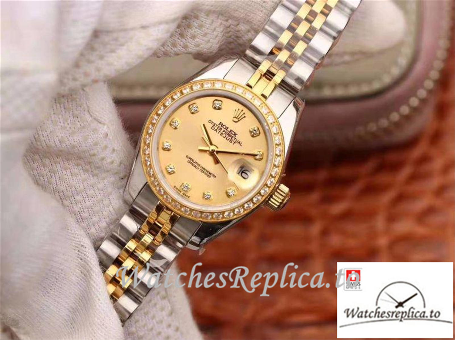 Swiss Rolex Datejust Replica 199865 Yellow Gold Dial 28MM - WatchesReplica.is