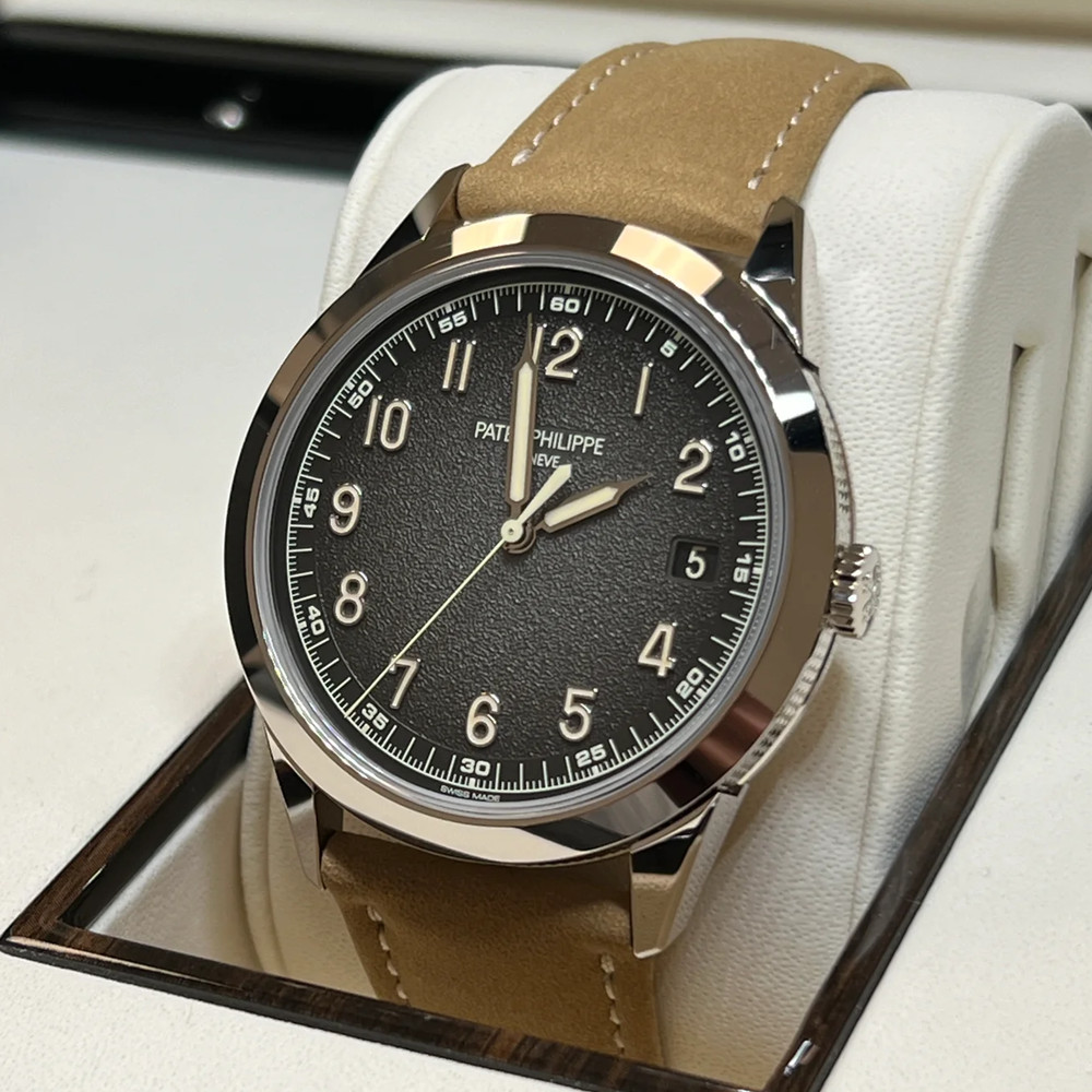 Patek Philippe Calatrava 5226G-001 40mm Charcoal Gray Dial - WatchesReplica.is