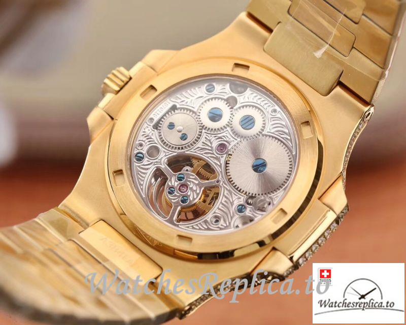 Swiss Patek Philippe Nautilus Jumbo Replica 5711 009 Diamonds Bezel 40MM - WatchesReplica.is