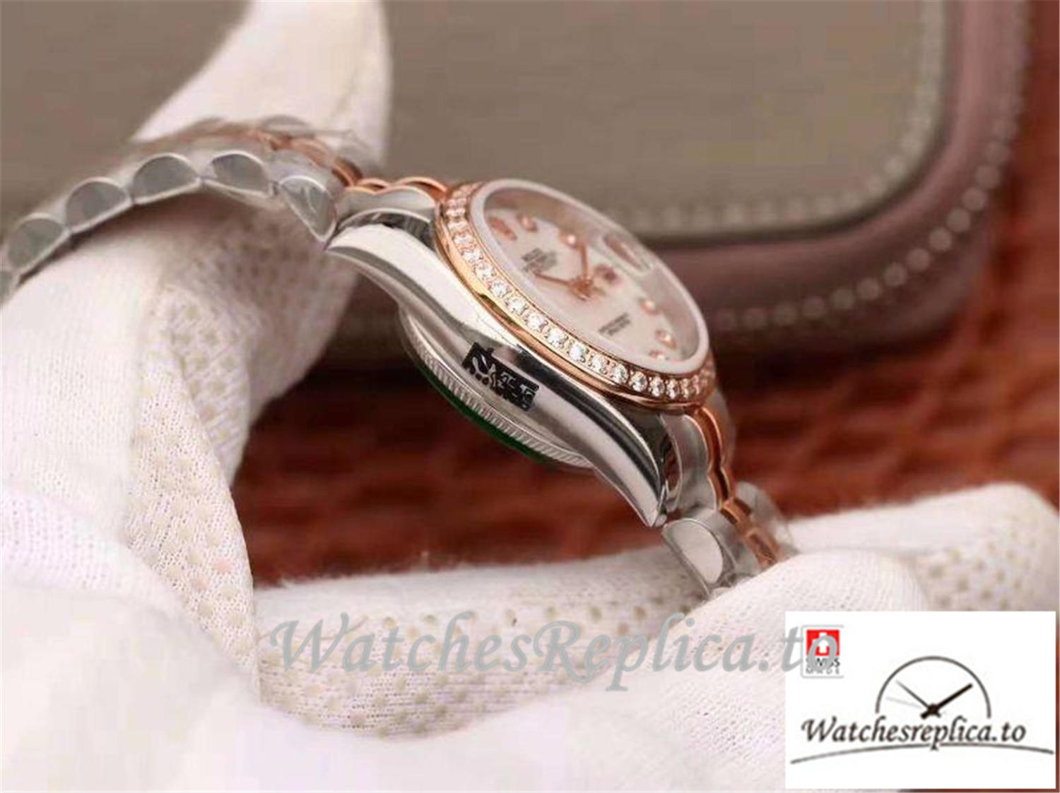 Swiss Rolex Datejust Replica 199867 White Dial 28MM - WatchesReplica.is