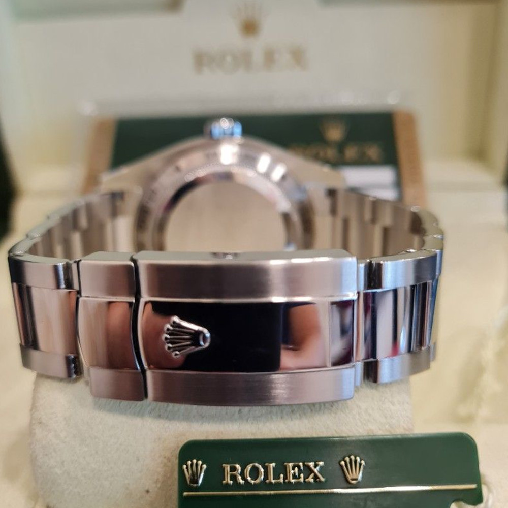 Rolex Milgauss Black Dial 116400 GV - WatchesReplica.is