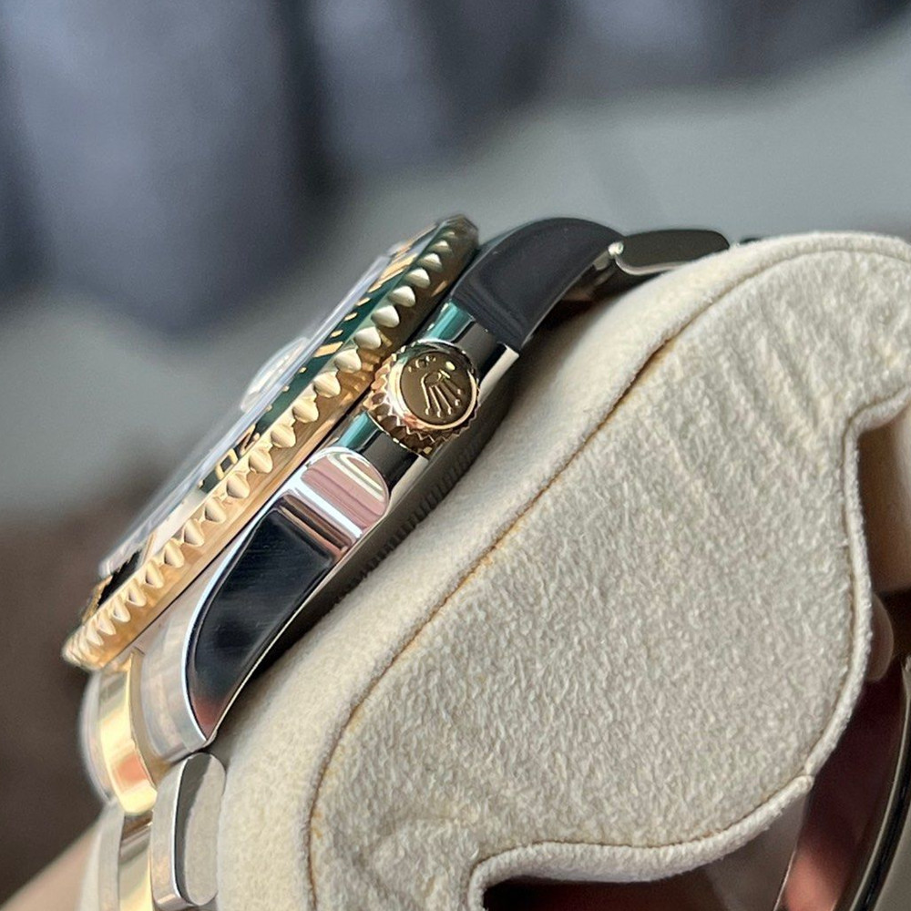 Replica Rolex Sea-Dweller m126603-0001 43MM - WatchesReplica.is