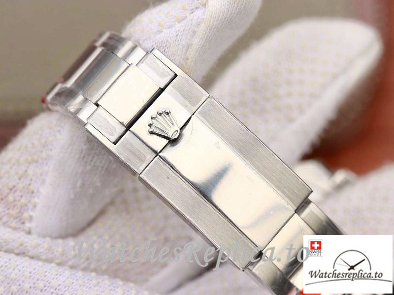 Swiss Rolex GMT-Master II Replica 126710BLRO 001 Silver Strap 40MM - WatchesReplica.is