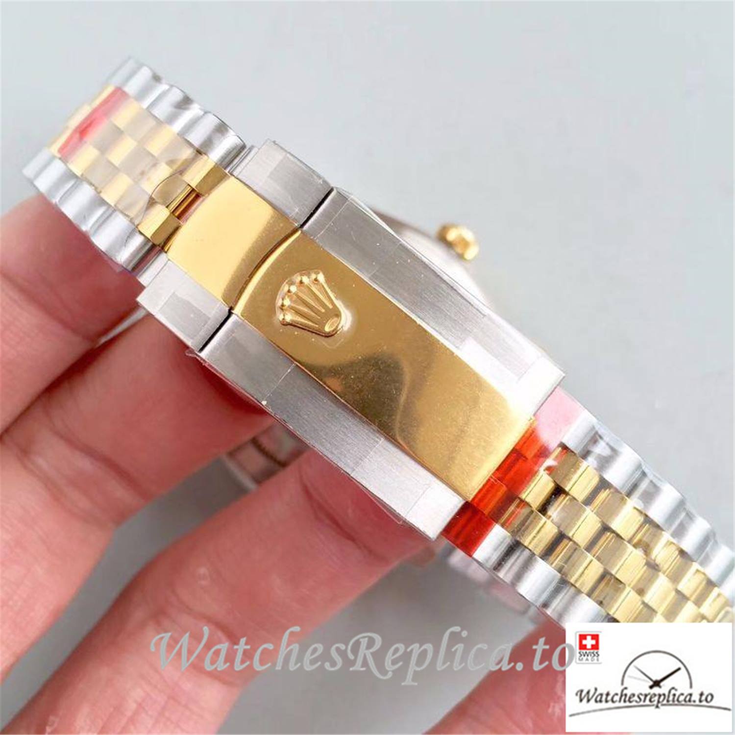 Swiss Rolex Datejust Replica 116333 001 Yellow Gold Dial 41MM - WatchesReplica.is