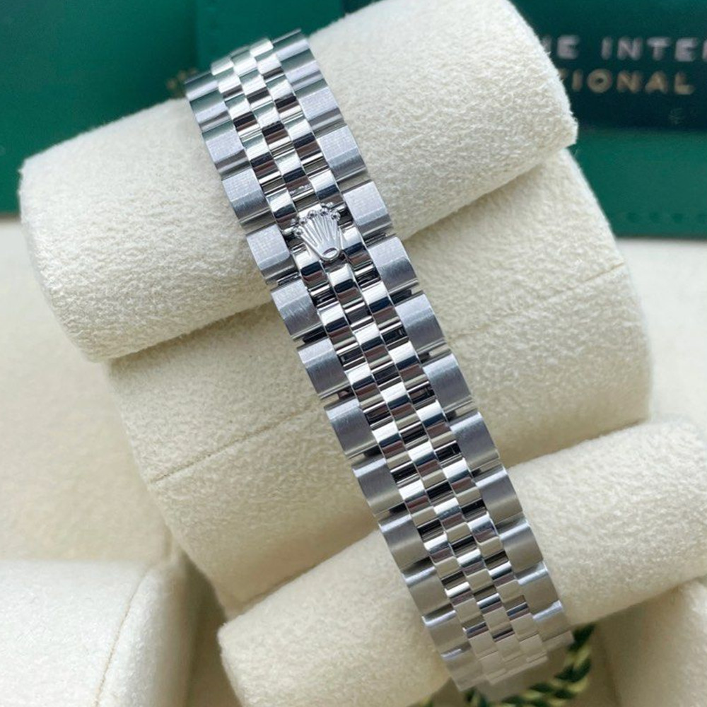 Replica Rolex Lady Datejust 279174-0011 28MM - WatchesReplica.is