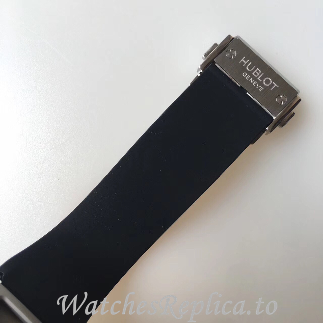 Hublot Replica Ferrari Rubber strap 43MM - WatchesReplica.is