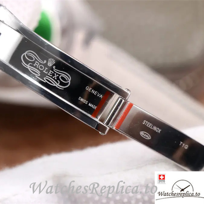 Swiss Rolex Submariner Replica Leather strap 40MM - WatchesReplica.is