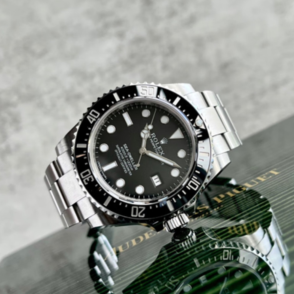 Replica Rolex Sea-Dweller 116600 40MM - WatchesReplica.is