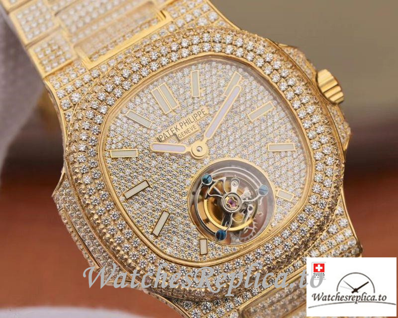 Swiss Patek Philippe Nautilus Jumbo Replica 5711 009 Diamonds Bezel 40MM - WatchesReplica.is