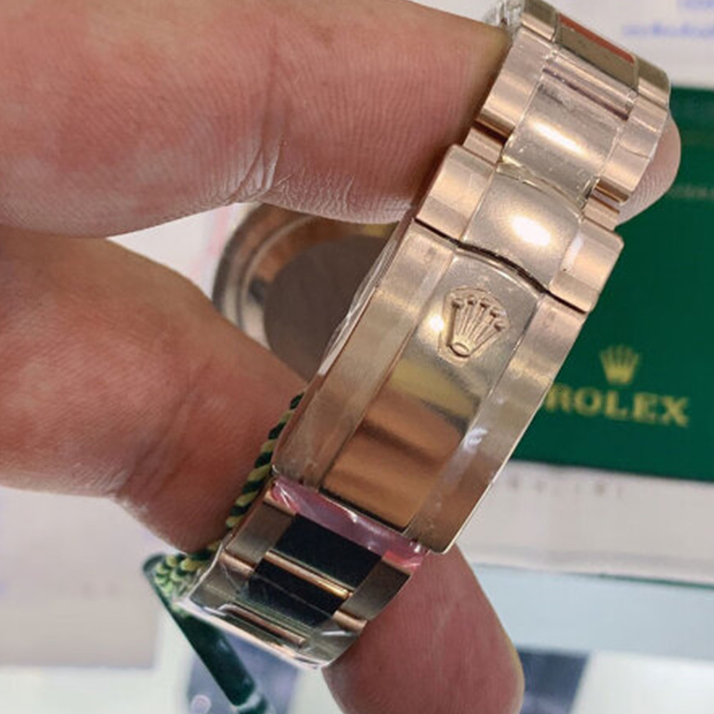 Replica Rolex Sky-Dweller m326935-0005 42MM - WatchesReplica.is