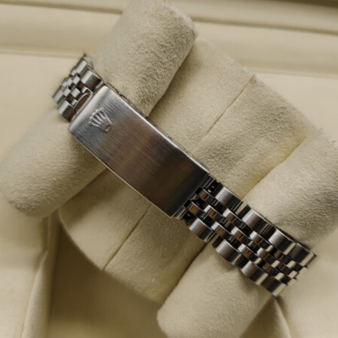 Replica Rolex Datejust 79174 26MM - WatchesReplica.is