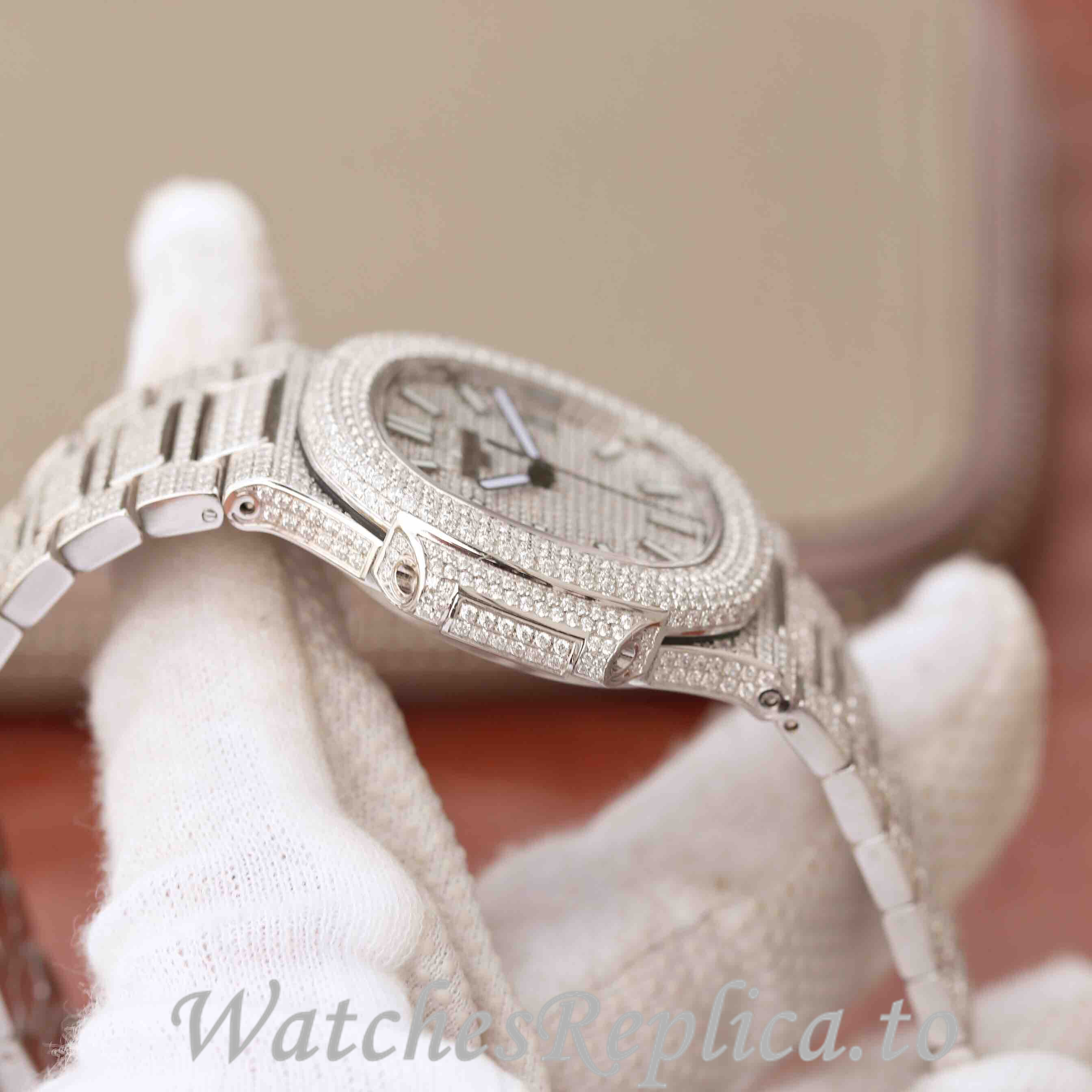 Patek Philippe Replica Nautilus White Gold strap 40MM - WatchesReplica.is