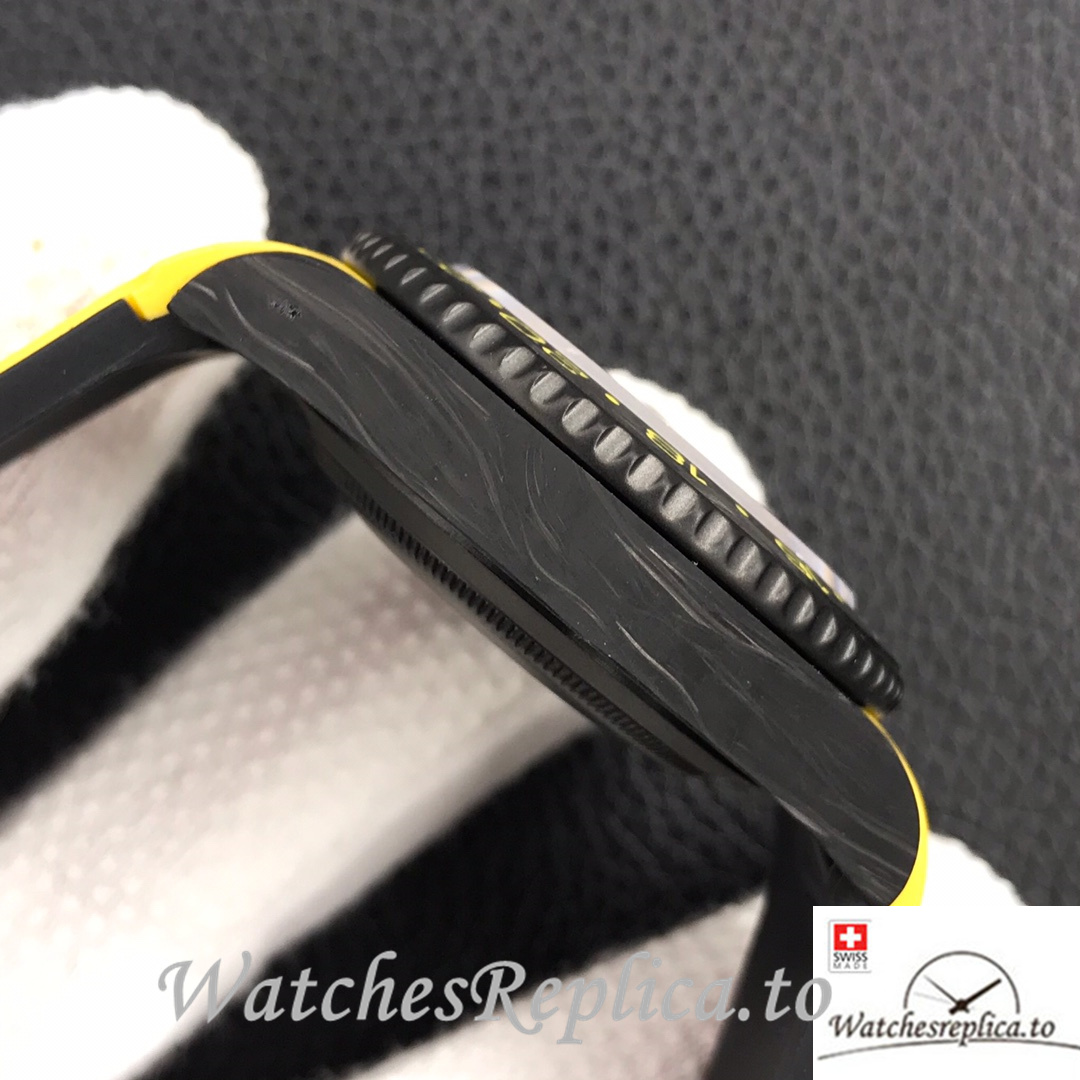 Swiss Rolex GMT-Master Replica Rubber strap 40MM - WatchesReplica.is