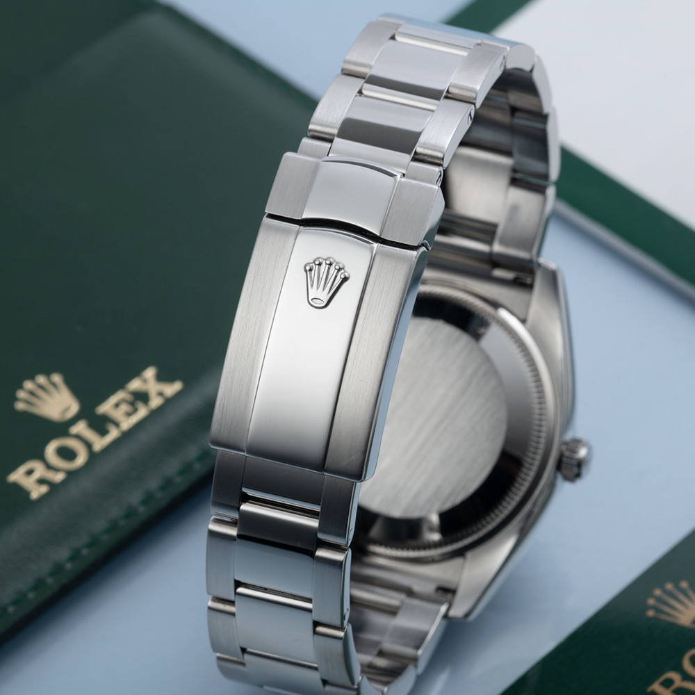 Rolex Oyster Perpetual Date 15210 34 MM - WatchesReplica.is