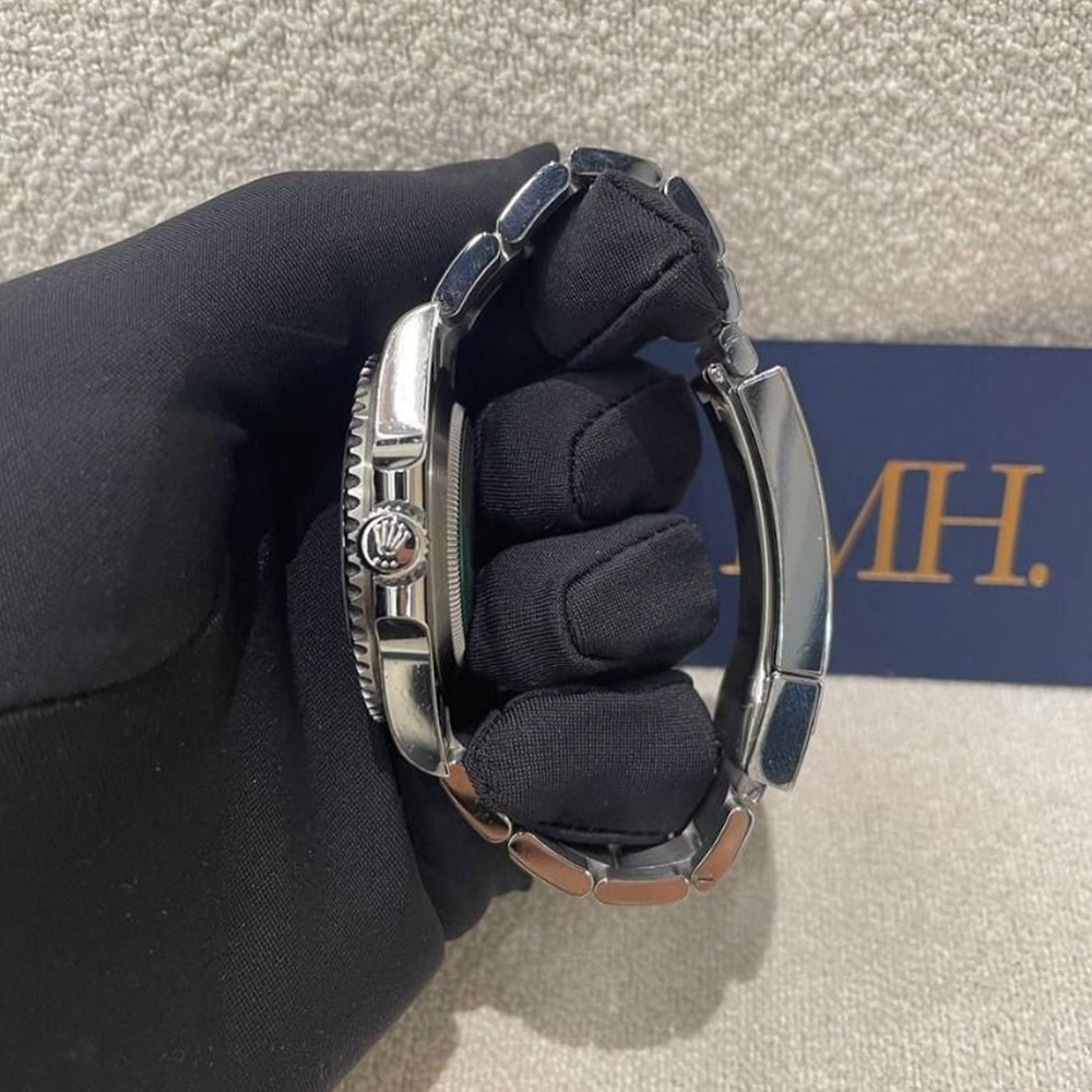 Rolex Submariner Black Dial 114060 - WatchesReplica.is